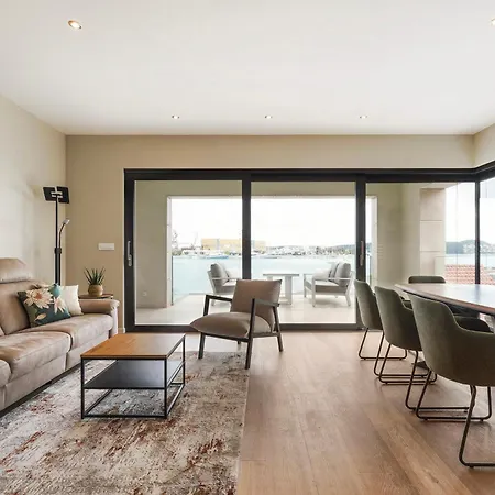 Royal Dutch At Sea Apartment