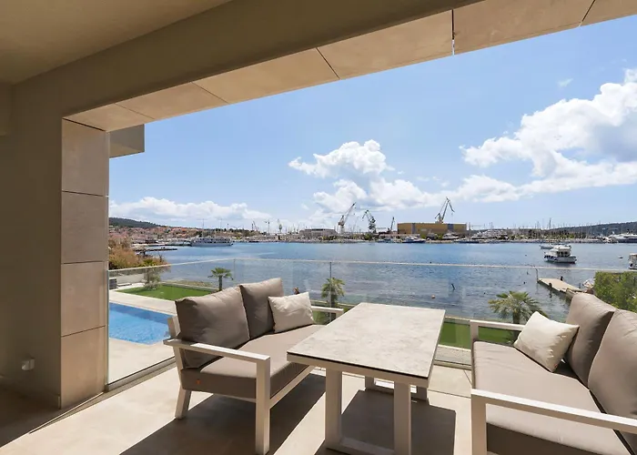 Royal Dutch At Sea Апартаменты *