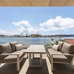 Royal Dutch At Sea *